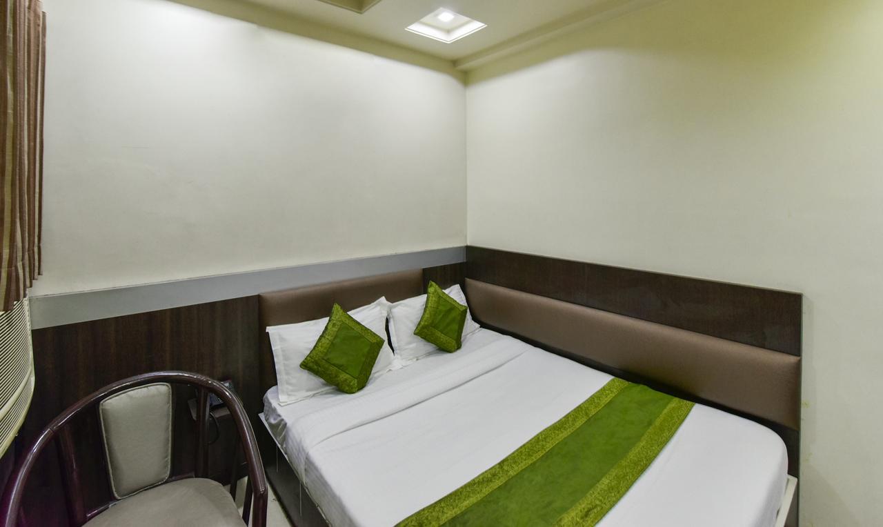 Hotel Kanishka Райпур Екстер'єр фото